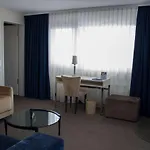 Schwanen Stuttgart Airport/messe