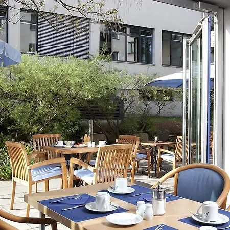 Schwanen Stuttgart Airport/messe 3* Leura