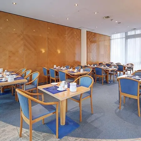 Schwanen Stuttgart Airport/messe Hotel 3*
