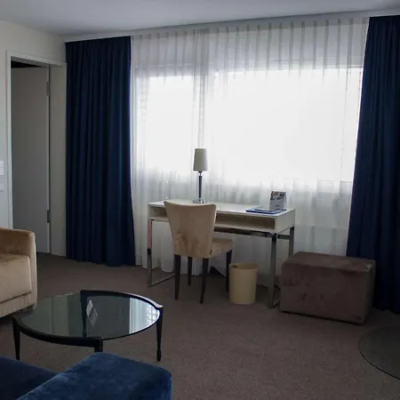 Schwanen Stuttgart Airport/messe