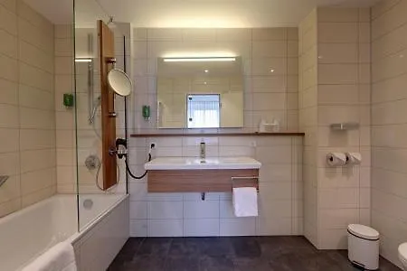 Schwanen Stuttgart Airport/messe Hotel 3*