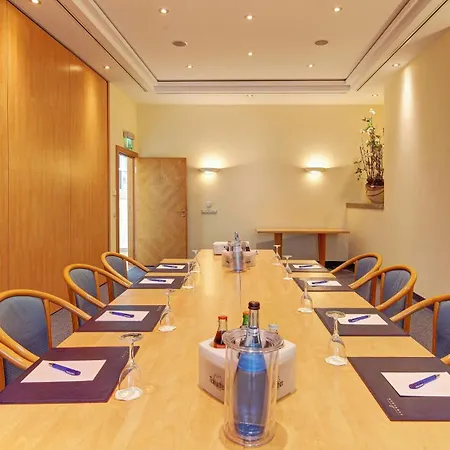 酒店 Schwanen Stuttgart Airport/messe